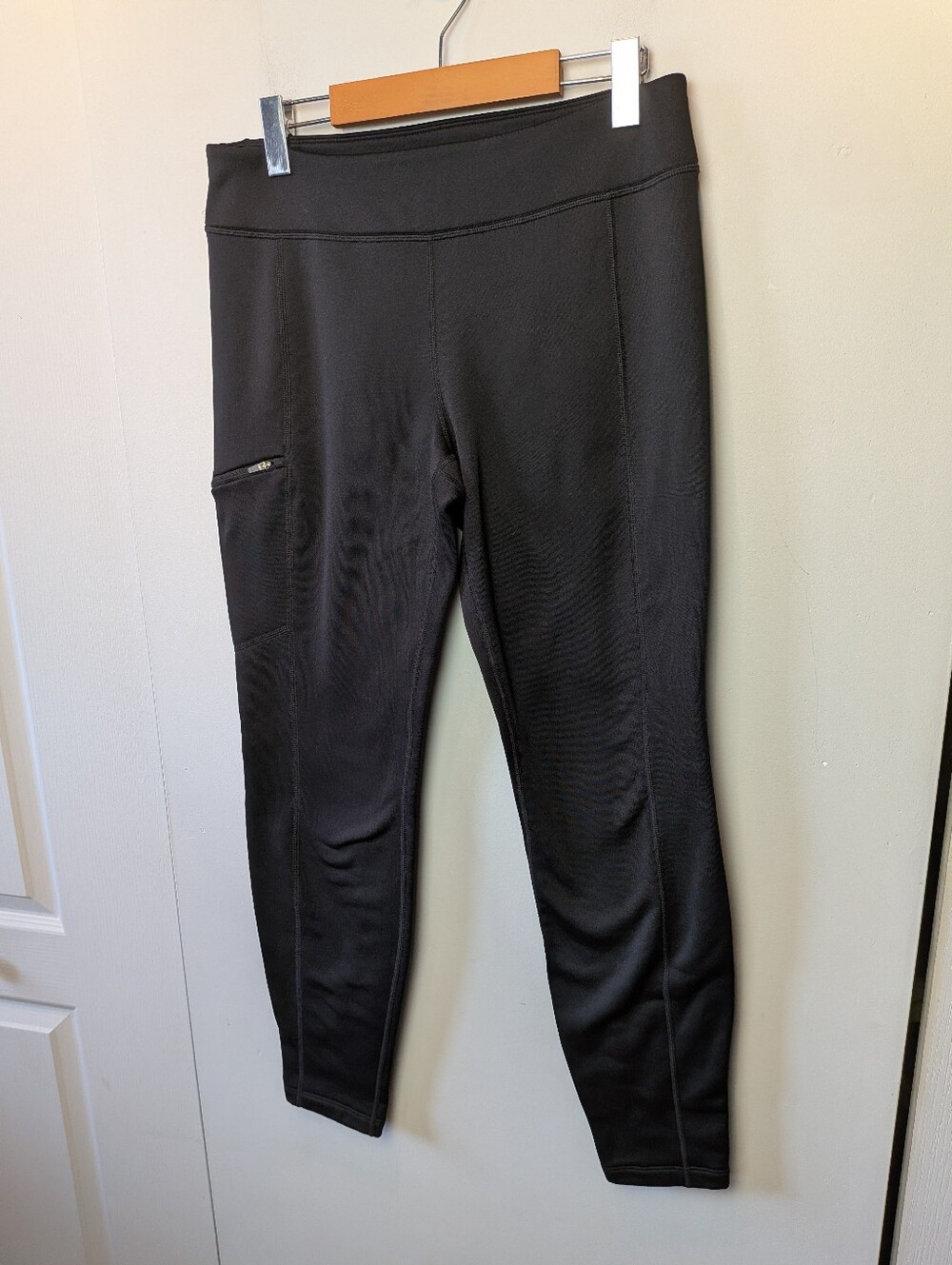 PATAGONIA Outdoor Women Pants Size M Black Warm For Exterior Zipped Pocket